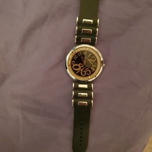 Finesse watch - good condition- Needs new battery